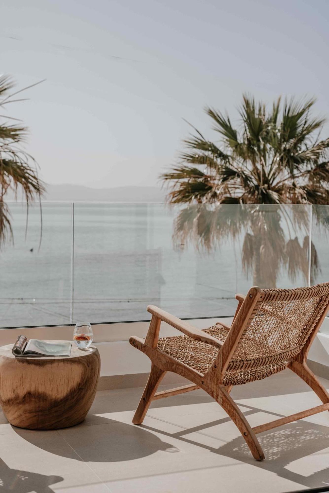 Ostrako Beachside Suites Agia Anna  Ngoại thất bức ảnh